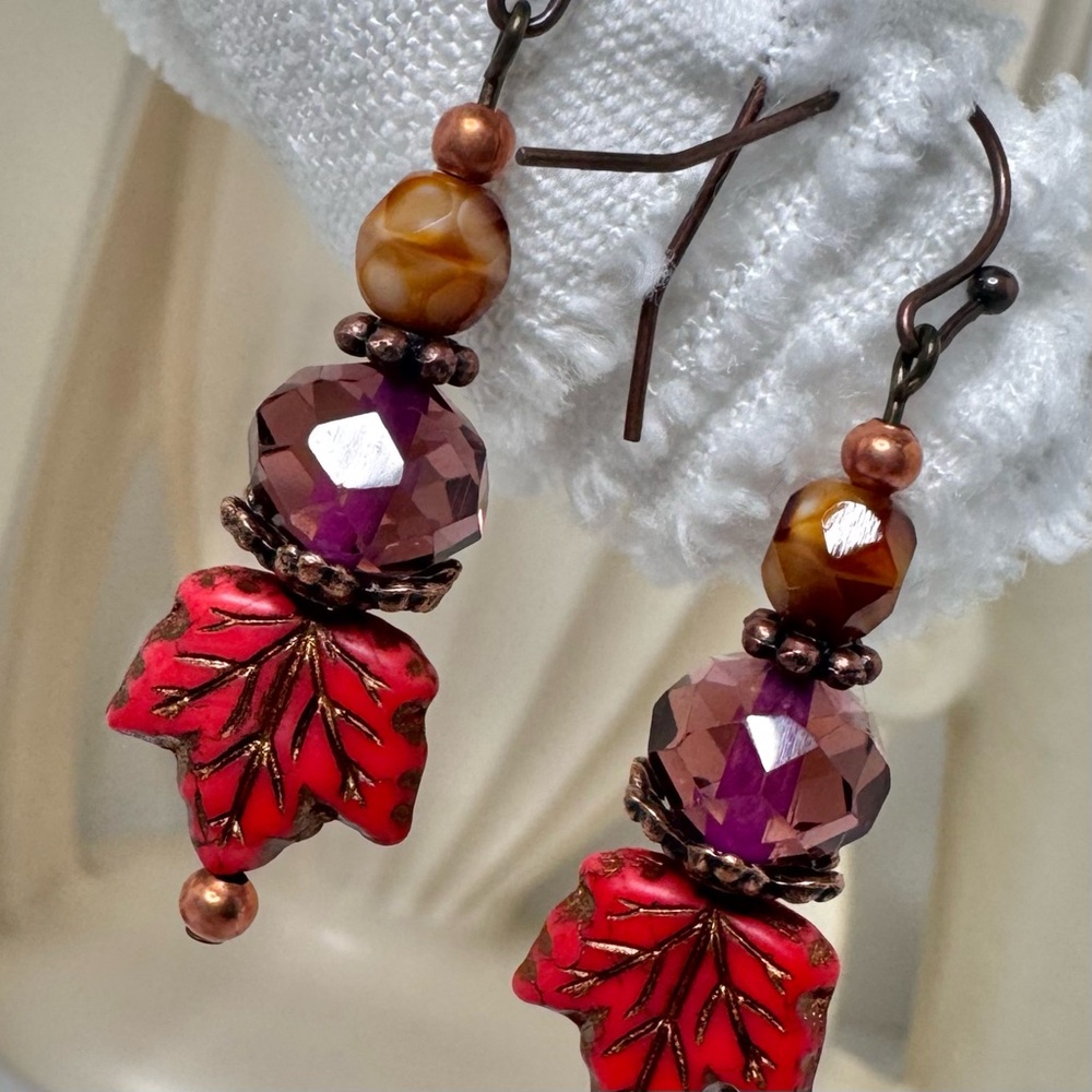Hand Crafted Passion Leaves Dangle Earrings Crimson & Copper 2” Czech Glass NWT - Picture 6 of 13